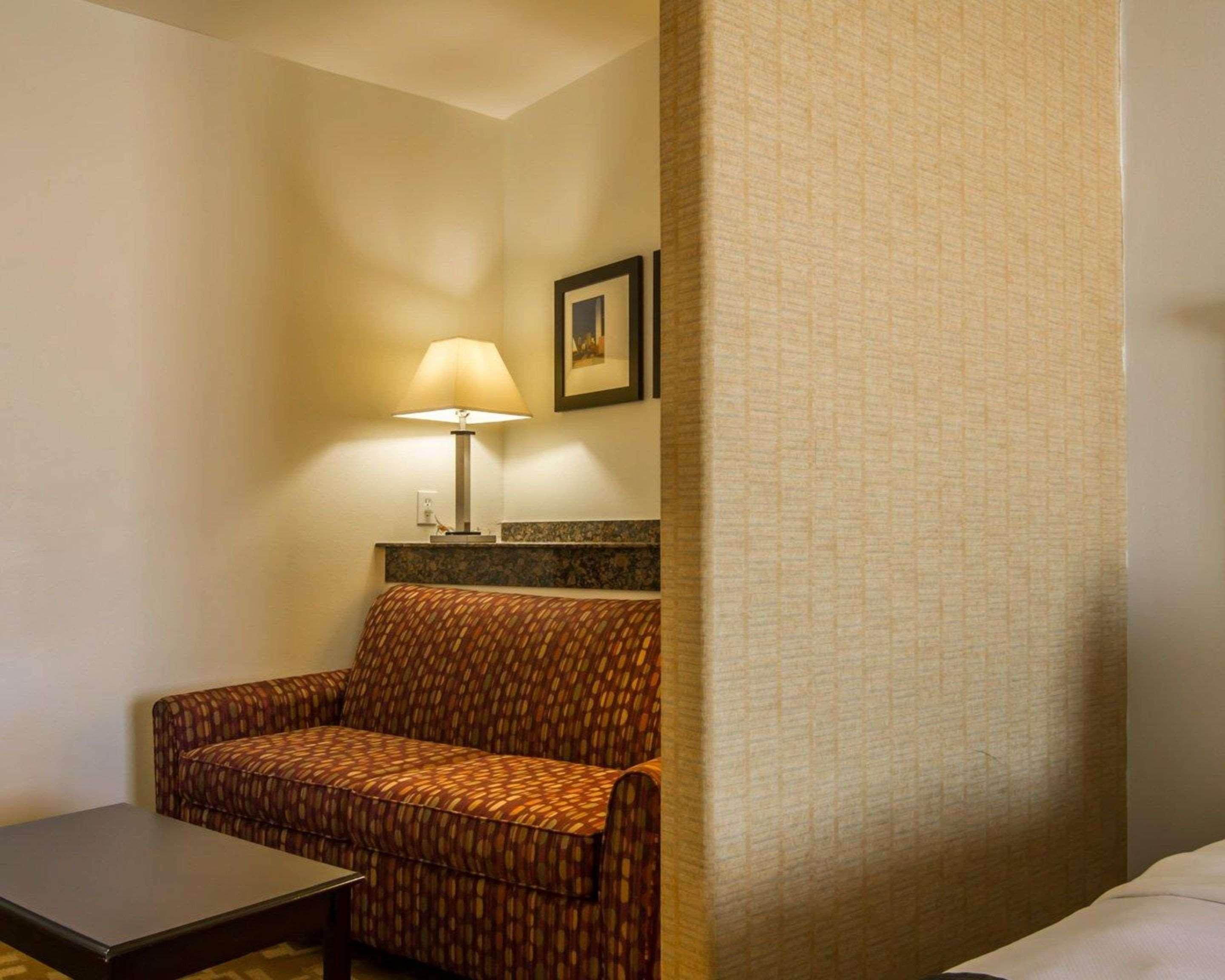 Comfort Suites West Dallas - Cockrell Hill Exterior foto
