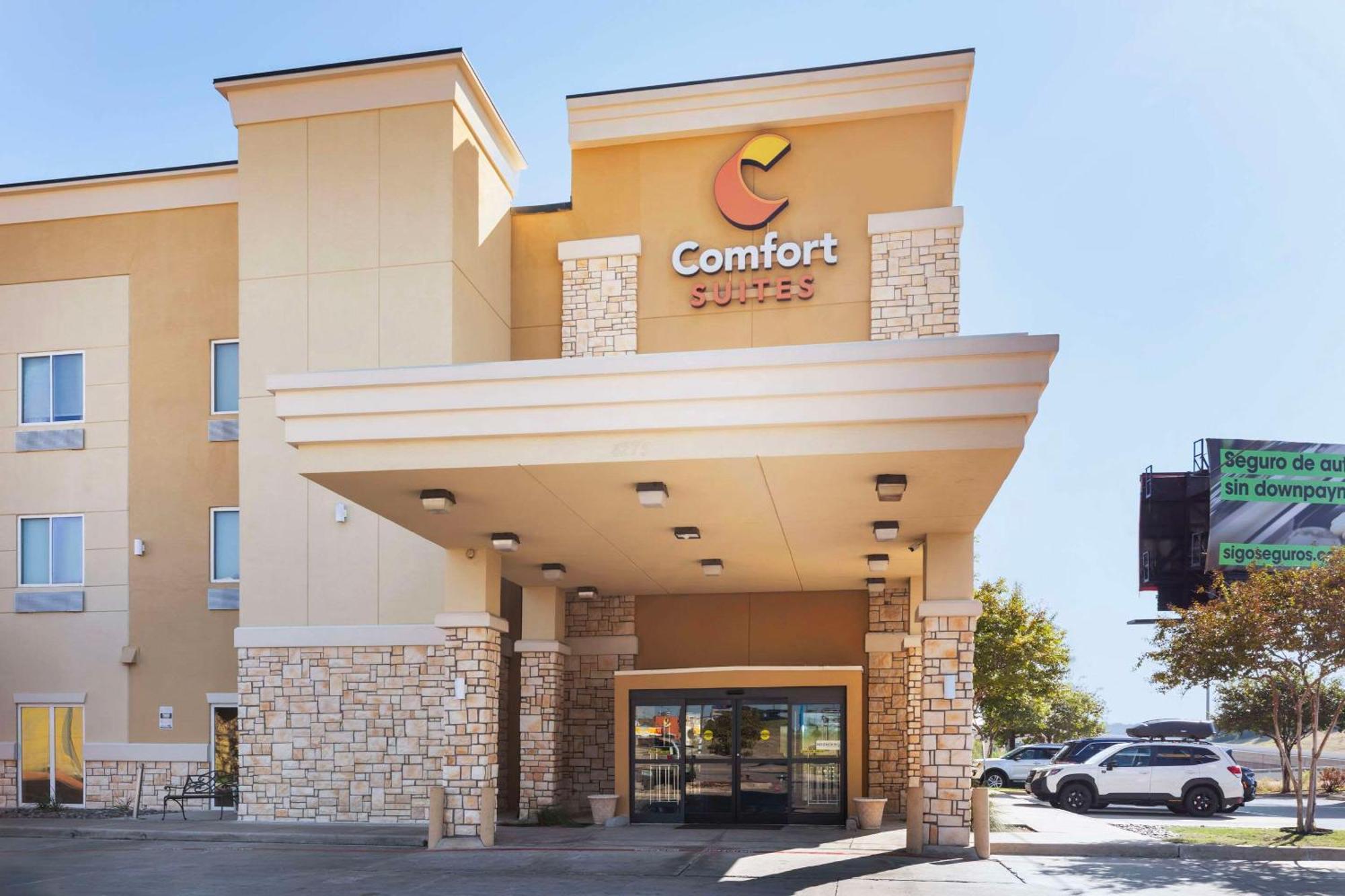 Comfort Suites West Dallas - Cockrell Hill Exterior foto